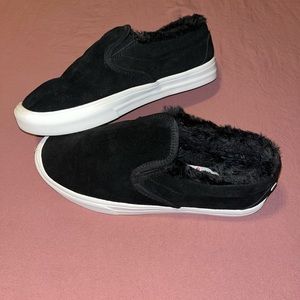 Minnetonka slip on shoes